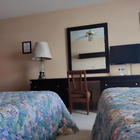 Hotel Mary Celaya Celaya  Esterno foto