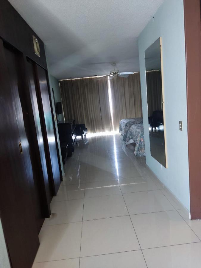Hotel Mary Celaya Celaya  Esterno foto
