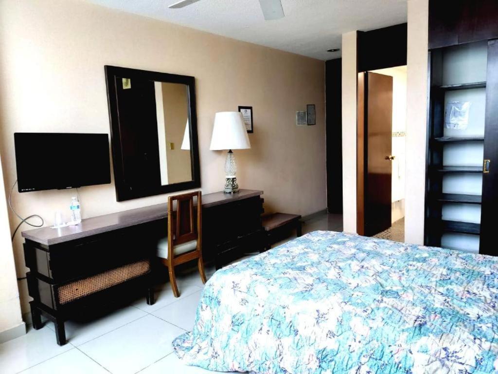 Hotel Mary Celaya Celaya  Esterno foto